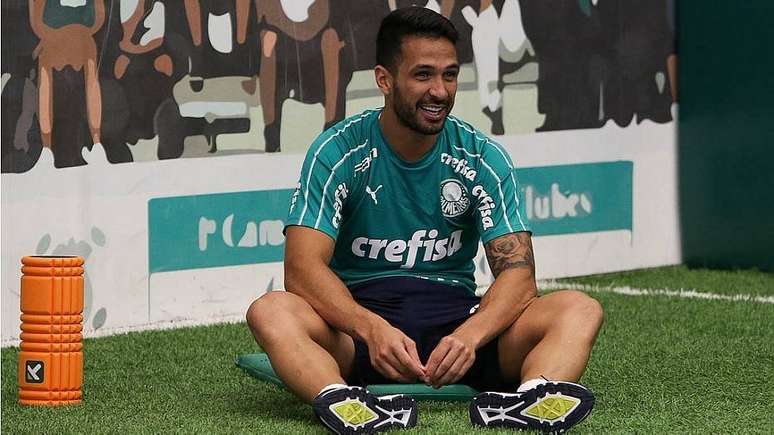 Luan, zagueiro do Palmeiras