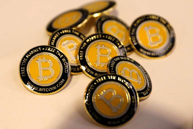 B&oacute;tons de Bitcoins em Nova York
16/05/2018 REUTERS/Mike Segar 