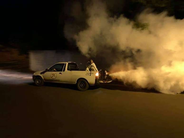 Prefeitura intensifica nebulização noturna nas ruas em São Joaquim da Barra 