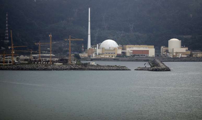 Vista geral do complexo nuclear de Angra dos Reis
31/08/2011
REUTERS/Ricardo Moraes