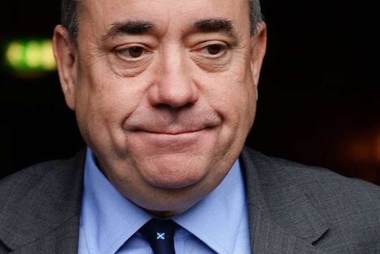 Ex-primeiro-ministro da Escócia Alex Salmond é preso
