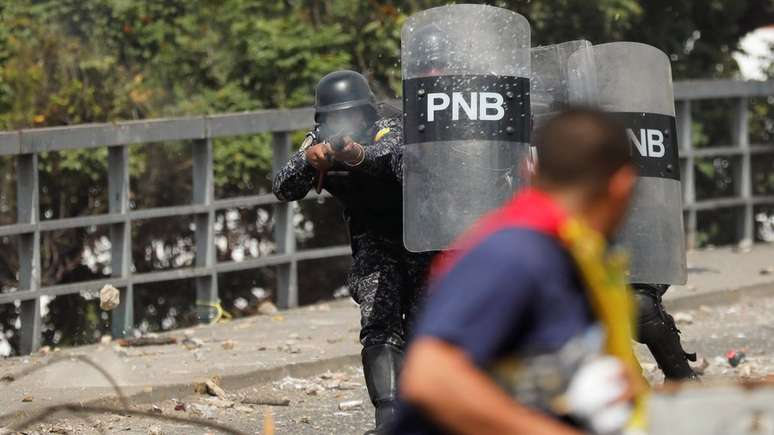 Protestos e queda de braço entre governo e oposição provocam terremoto social na Venezuela