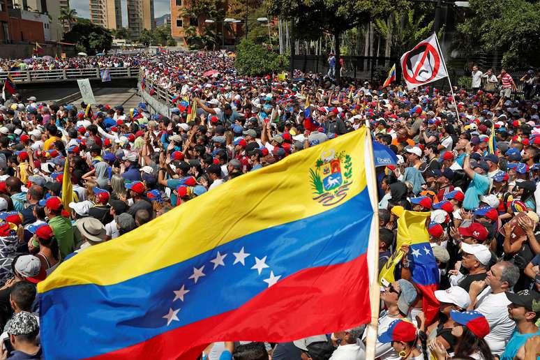Protesto de opositores a governo de Nicolás Maduro em Caracas 23/01/2019 REUTERS/Carlos Garcia Rawlins