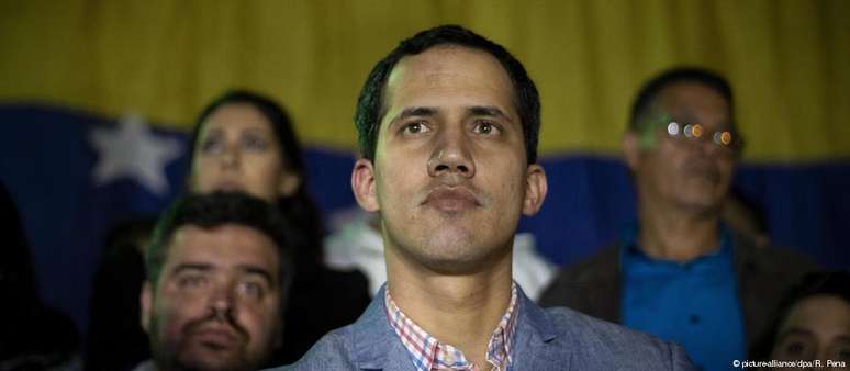 Líder oposicionista Juan Guaidó, que se autoproclamou presidente da Venezuela