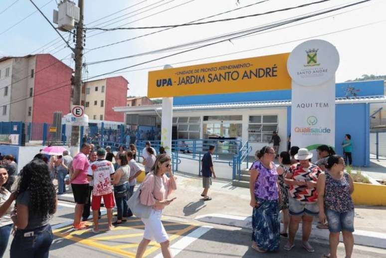 Mesmo ferida, vítima conseguiu andar até a UPA Jardim Santo André, onde foi socorrida