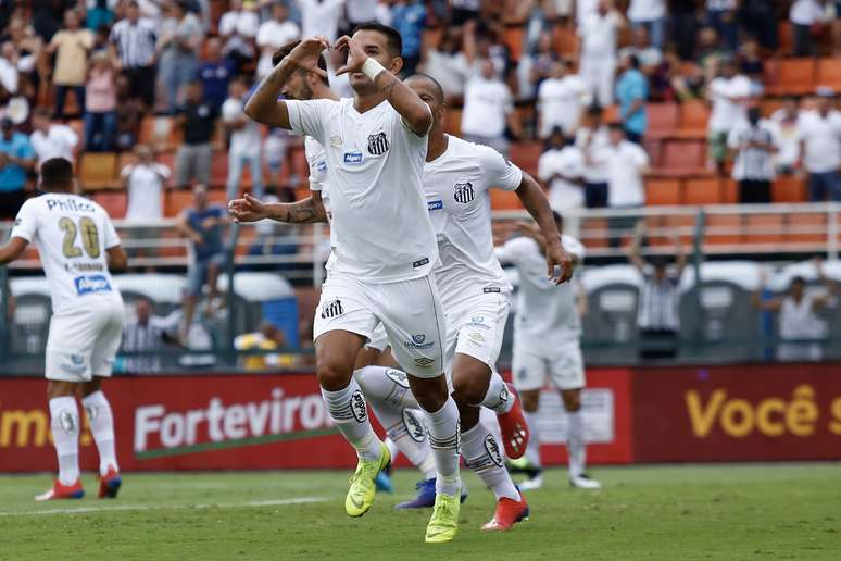 Santos vence o primeiro clássico paulista do ano para cima do São Paulo por 2 a 0