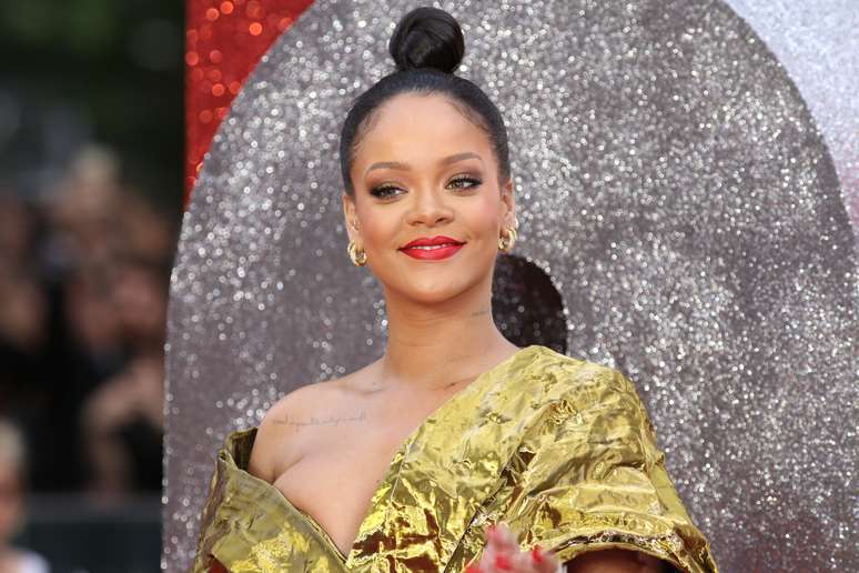 Rihanna está perto de terminar um novo álbum, diz jornal