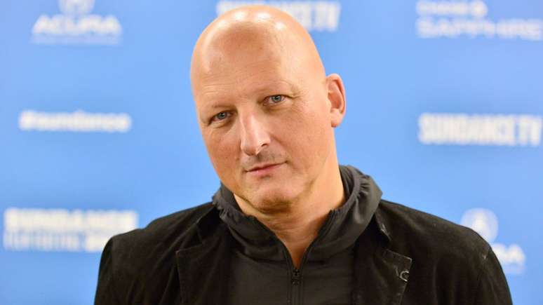 Reed, cineasta que dirigiu o document&aacute;rio: Filme &eacute; apresentado como retrato de explora&ccedil;&atilde;o supostamente cometida pelo cantor