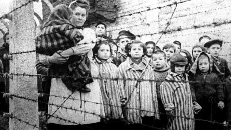 Holocausto: A série americana que mudou como alemães veem o genocídio ...