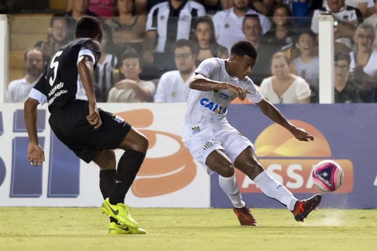 No último duelo, Bragantino venceu o Santos, por 1 a 0, na Vila Belmiro (Ivan Storti/Santos FC)