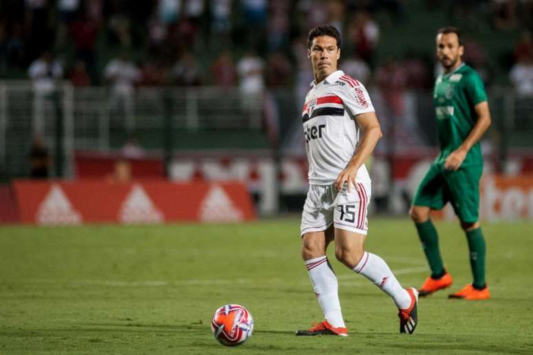 Hernanes já tem status de 'salvador da pátria' no São Paulo - (Foto: Maurício Rummens/Fotoarena/Lancepress!)