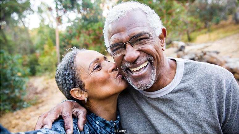 As pessoas envelhecem com mais saúde - e seus dentes mostram isso