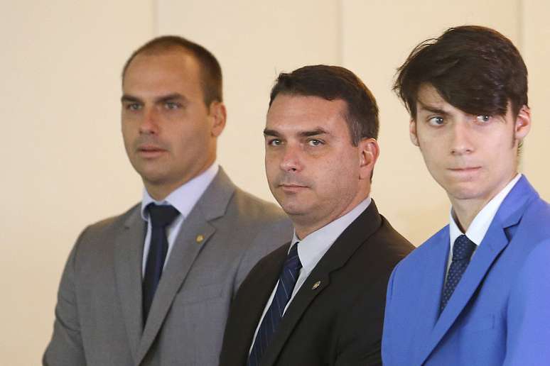 Eduardo, Flávio e Renan Bolsonaro