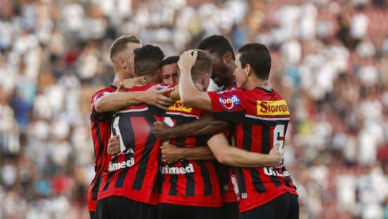 Ituano bateu o Santos por 5 a 1, neste domingo. Peixe foi o último invicto a cair (Miguel Schincariol/ITUANOFC)