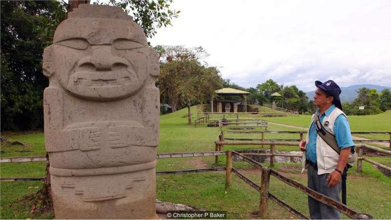 O Parque Arqueológico de San Agustín protege as gigantescas estátuas talhadas a partir de rocha vulcânica