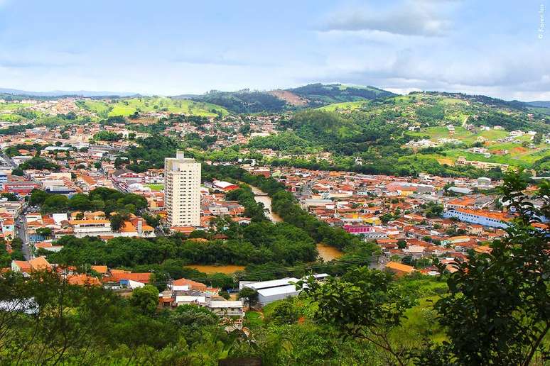 Barragem de Pedreira, no Rio Jaguari, deve acumular 31 milhões de litros de água