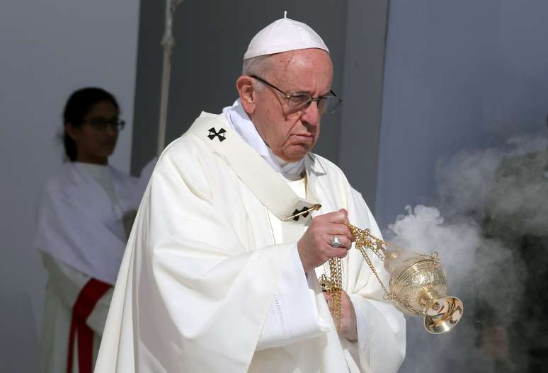 Papa Francisco celebra missa em Abu Dhabi
05/02/2019 REUTERS/Tony Gentile