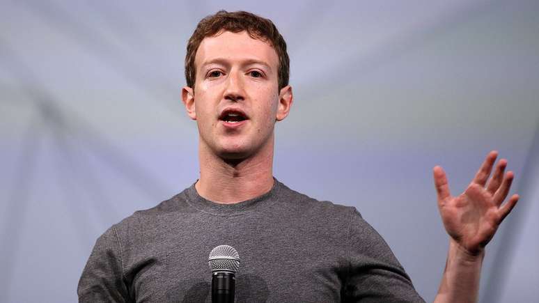 Mark Zuckerberg &eacute; o quinto homem mais rico do mundo, afirma a Forbes