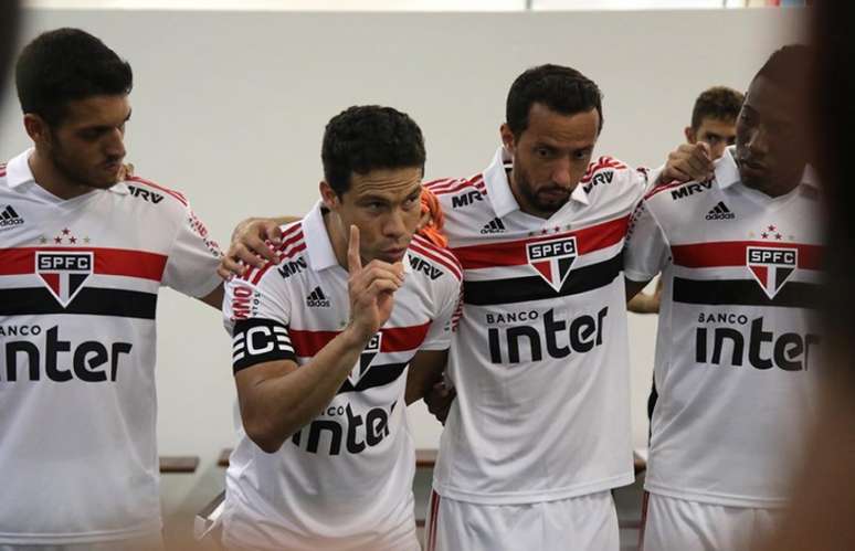 Hernanes e Nenê deverão ser os responsáveis pela armação do Tricolor - FOTO: Rubens Chiri/saopaulofc.net