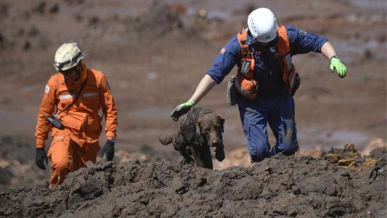 Ainda há quase duas centenas de desaparecidos na tragédia