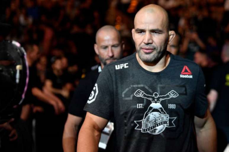 Glover Teixeira agora enfrentará o moldavo Ion Cutelaba no mês de abril, em Miami (EUA) (Foto: Getty Images)