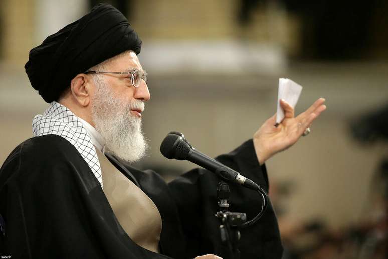 Líder supremo do Irã, aiatolá Ali Khamenei
09/01/2019
Official Khamenei website/Handout via REUTERS