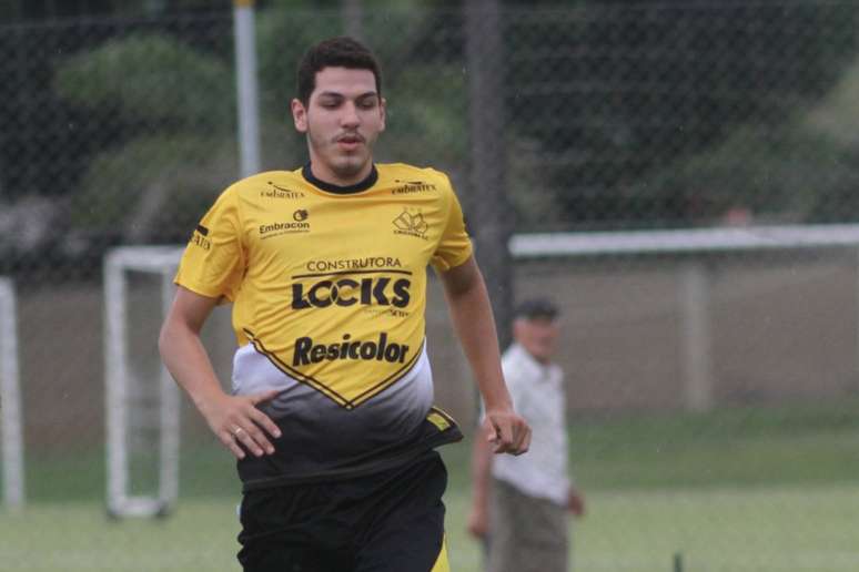 Nino estava no Criciúma (Foto: Divulgação/Criciúma)