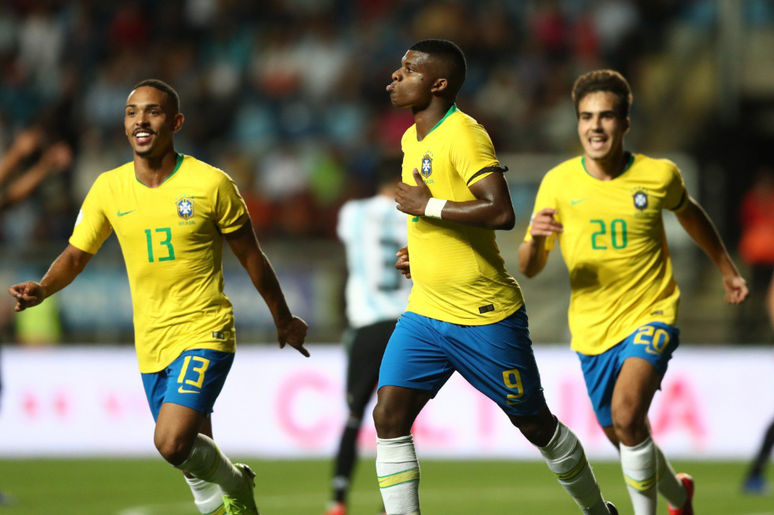 Lincoln foi o autor do gol brasileiro contra a Argentina