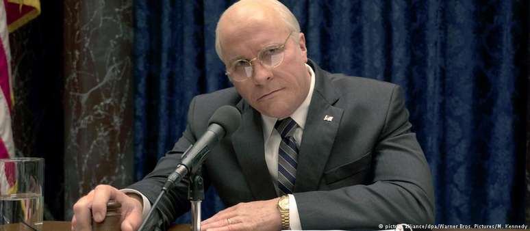 Christian Bale como o ex-vice-presidente americano Dick Cheney em "Vice"