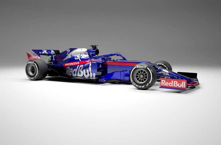 Honda promete tratamento igual para Red Bull e Toro Rosso