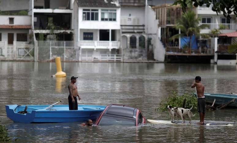 Temporal no Rio de Janeiro provocou alagamentos