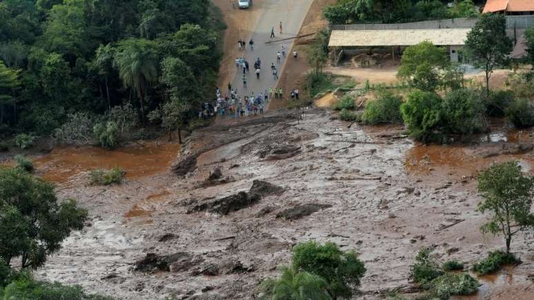 Após rompimento da barragem da Samarco, em Mariana, TCU verificou, em auditoria, falhas no processo de fiscalização pela ANM. Houve melhorias no sistema de coleta de informações, mas faltam funcionários para fazer fiscalização in loco e analisar laudos