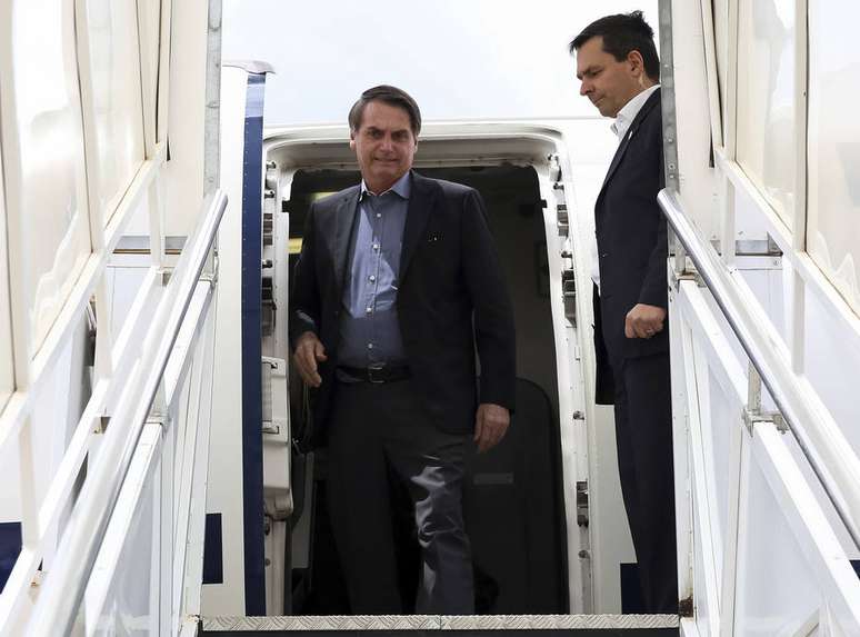 O presidente da República, Jair Bolsonaro, aterrisa na base áera de Brasília, após passar 17 dias internado em São Paulo para uma cirurgia de reconstrução do trânsito intestinal 