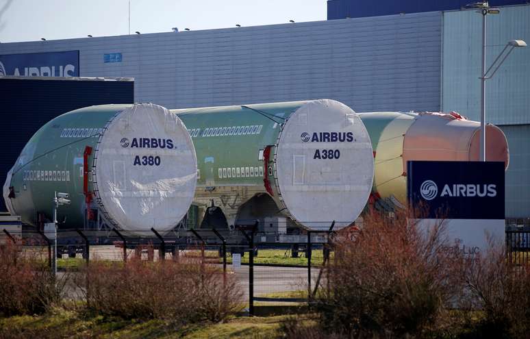 Montagem do Airbus A380. 14/02/2019 
REUTERS/Regis Duvignau 