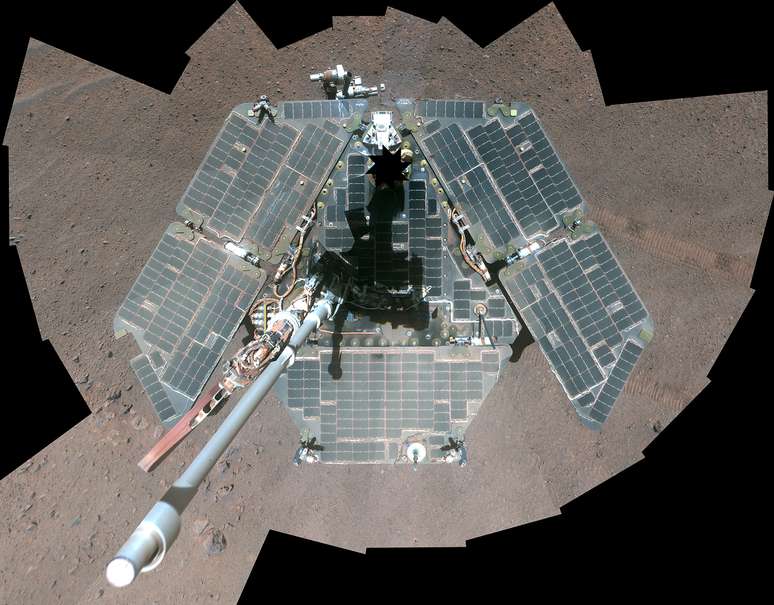 Auto-retrato da sonda Opportunity da Nasa
17/04/2014 Cortesia Nasa/JPL-Caltech/Cornell University/Arizona State University/Divulga&ccedil;&atilde;o via REUTERS