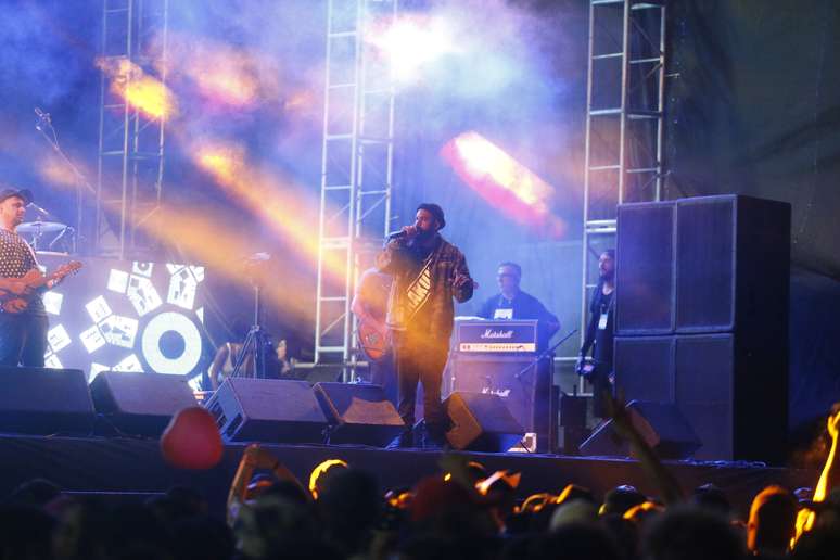  Show da Banda BaianaSystem, durante programação de aniversário de 464 anos da cidade de São Paulo, no Vale do Anhangabaú.