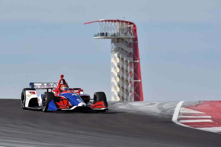 Matheus Leist completa testes “produtivos” com a AJ Foyt no Circuito das Américas