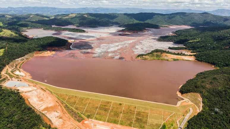 Atualmente com 130,8 milhões de m³ de rejeitos, barragem de Itabiruçu está sendo ampliada