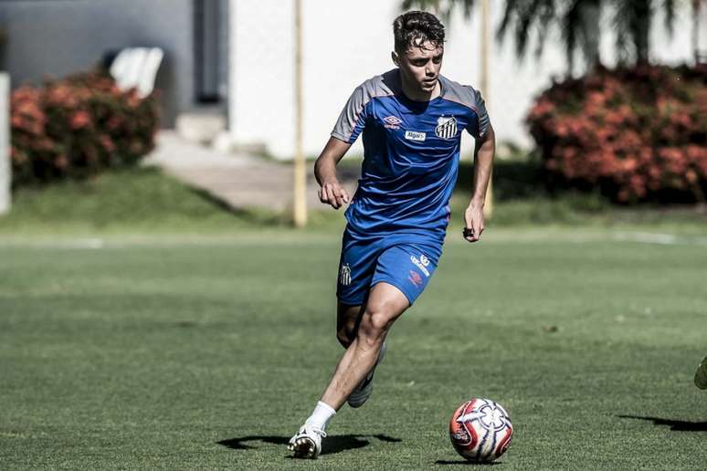 Matheus Ribeiro espera novas oportunidades no Santos nesta temporada (Foto: Ivan Storti/Santos)