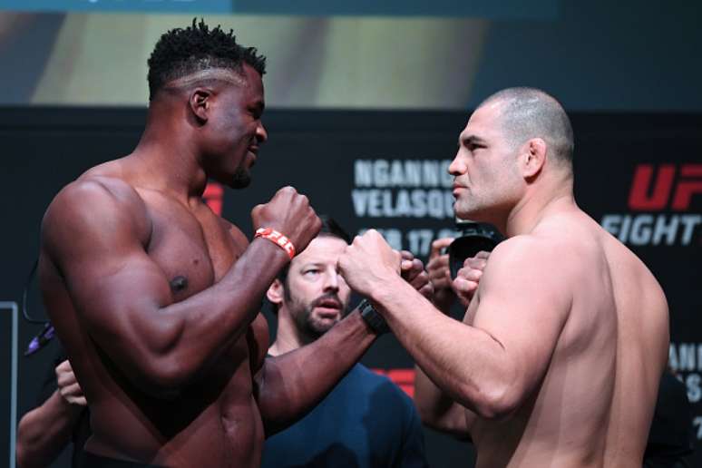 Ngannou e Velásquez farão a luta principal pela divisão dos pesados do Ultimate (Foto: Getty Images/UFC)
