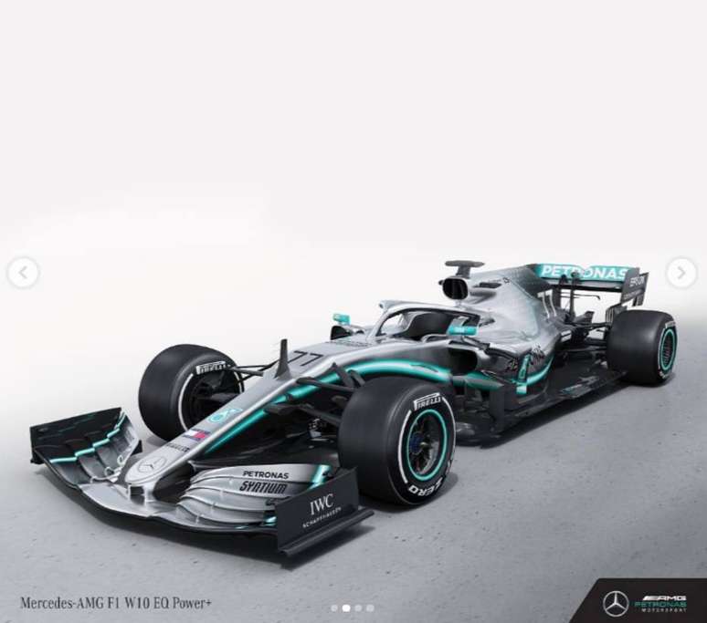 O novo modelo W10  da Mercedes segue o mesmo estilo dos carros anteriores, mas conta com uma pintura especial nas laterais do cockpit e tem detalhes em azul claro e preto. No dia do lançamento, os atuais campeões já colocaram o carro na pista com Valtteri Bottas ao volante, seguido por Lewis Hamilton.