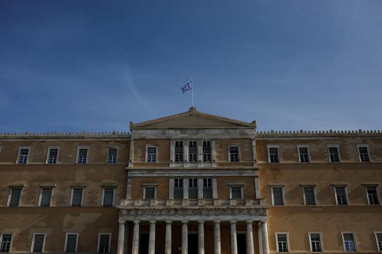 Bandeira da Grécia na sede do Parlamento em Atenas
28/01/2019
REUTERS/Alkis Konstantinidis 