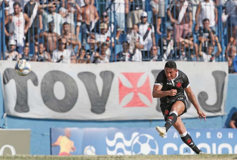 Danilo Barcelos fez dois gols até o momento, ambos de falta (Rafael Ribeiro/ VASCO)