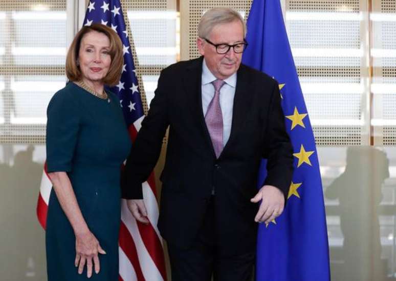 Pelosi encontra Juncker para reafirmar apoio a aliados da UE