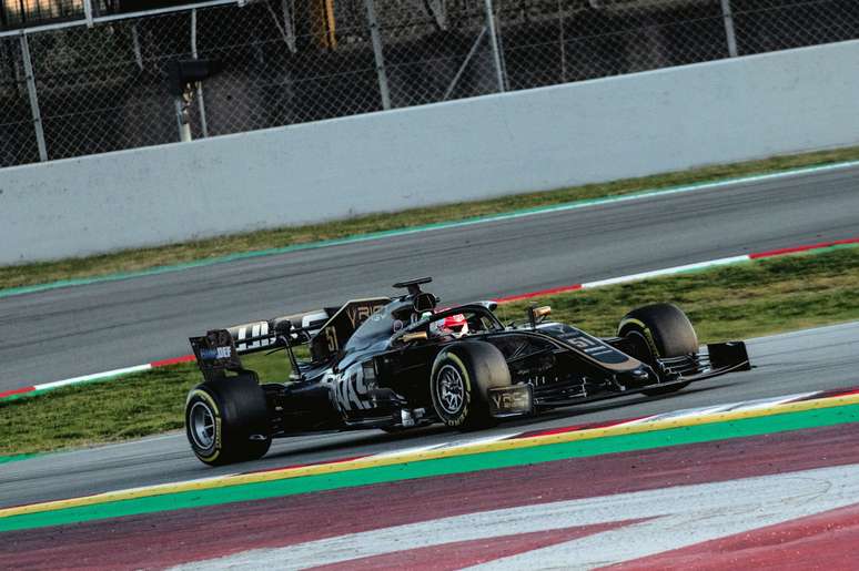 Aparição “surpresa” de Pietro Fittipaldi marca segundo dia de testes da pré-temporada da F1 em Barcelona