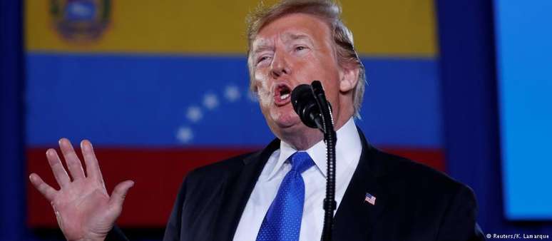 Presidente dos EUA, Donald Trump, discursa para apoiadores e expatriados venezuelanos em Miami
