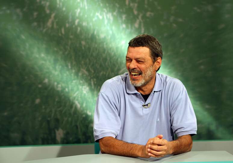 Sócrates durante participação no Cartão Verde da TV Cultura em 2008