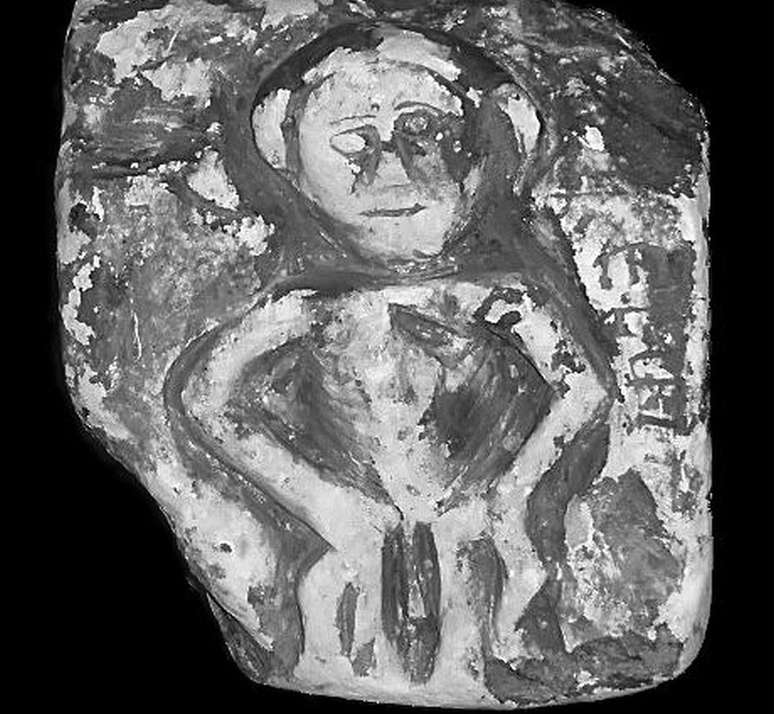 A sheela da igreja de St. Mary foi considerada obscena demais e foi entregue a um museu