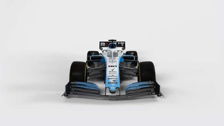 Williams deu apenas 23 voltas no terceiro dia de treinos