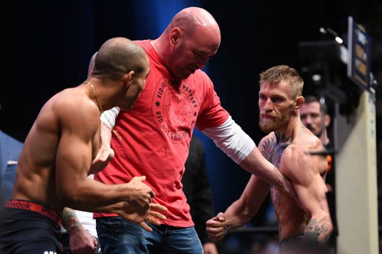 José Aldo e Conor McGregor se enfrentaram pela primeira vez em 2015, com vitória do irlandês (Foto: Getty Images)